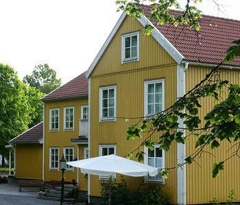 Hotel PerOlofGården Åsbro Eksteriør billede